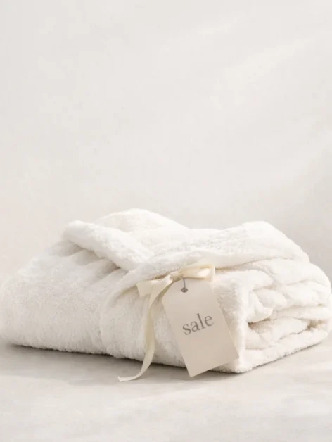 Dnaked Premium Ultra-Soft Cotton Towel – Quick-Dry, Skin-Friendly, Minimalist Luxury